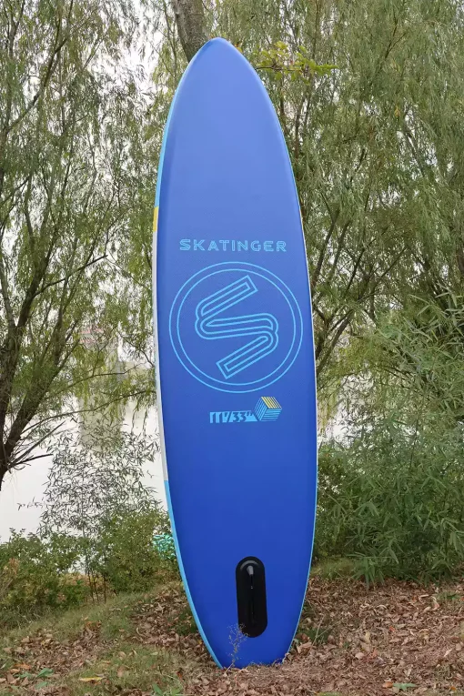 mavi renkli sörf tahtası