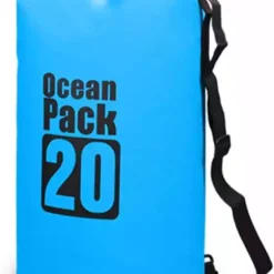 denizde yüzen çanta