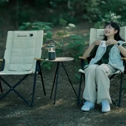 sırtı açık sandalye